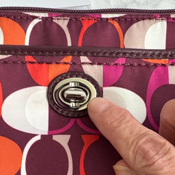 EUC Coach Burgundy and Orange Patterned Wristlet - Picture 3 of 7